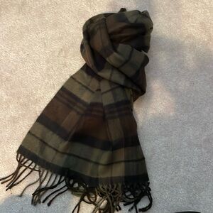 100% cashmere, scarf, camo, green and black made in Scotland